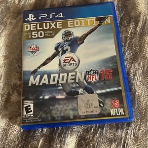 PS4 madden 16 NFL cd